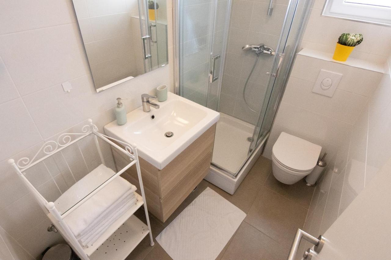 מאקרסקה Apartman Grepo מראה חיצוני תמונה