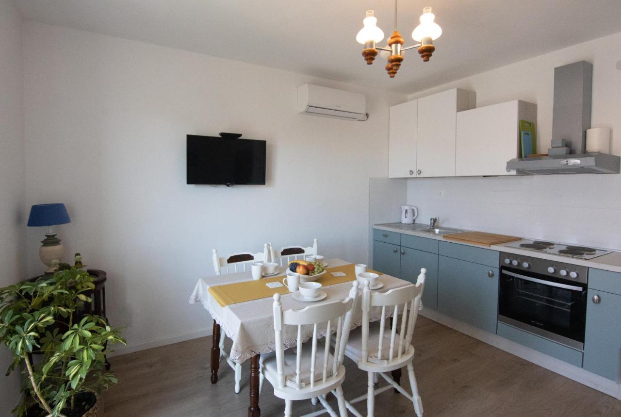 מאקרסקה Apartman Grepo מראה חיצוני תמונה