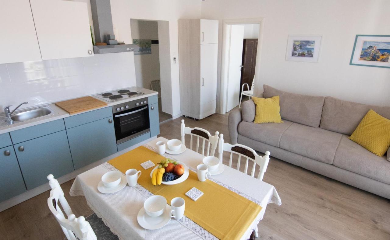 מאקרסקה Apartman Grepo מראה חיצוני תמונה