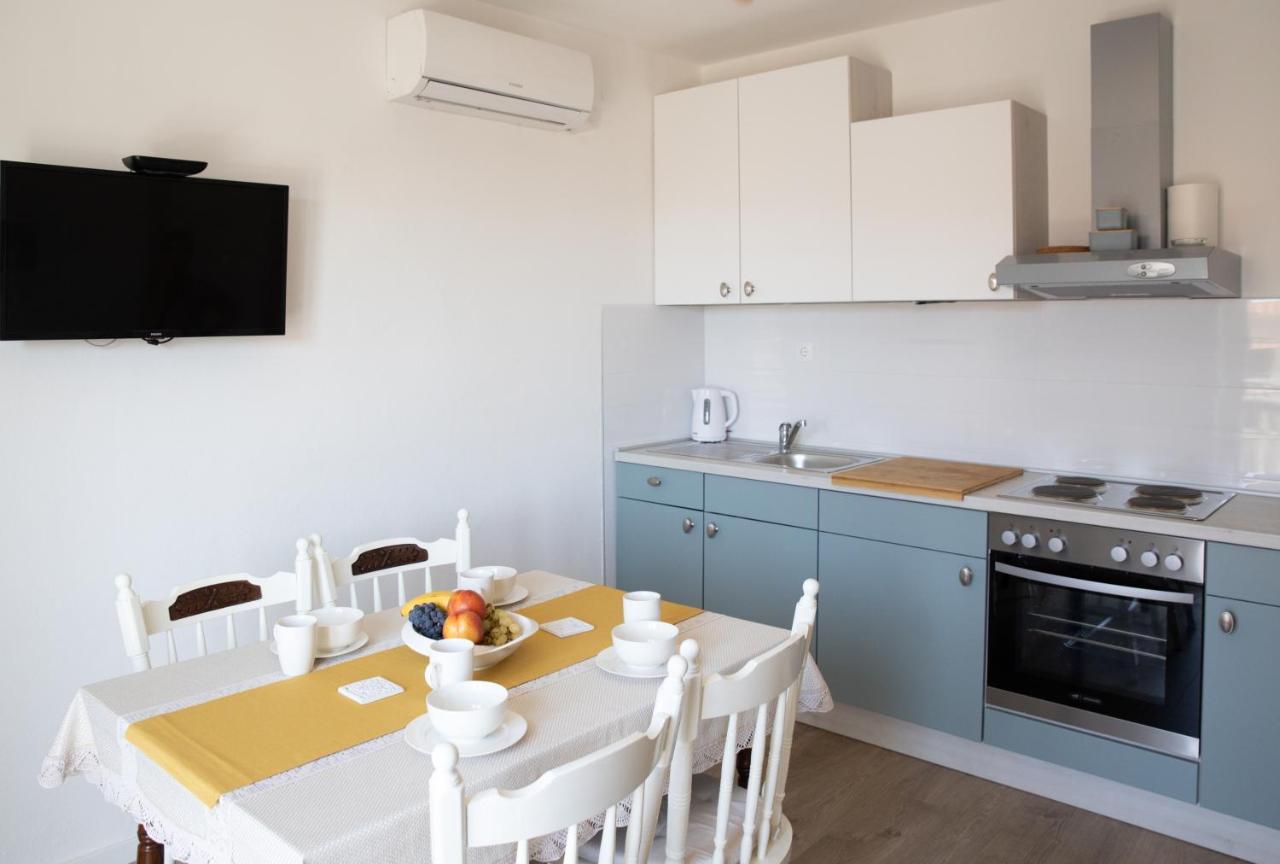 מאקרסקה Apartman Grepo מראה חיצוני תמונה